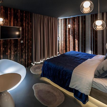 Butik Design Rooms Abadszalok ภายนอก รูปภาพ